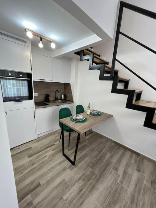 Zira Apartment *