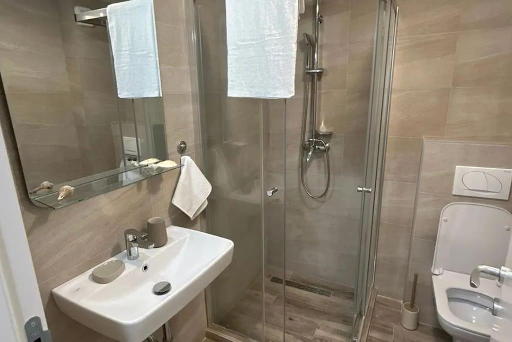 Apartment Zira